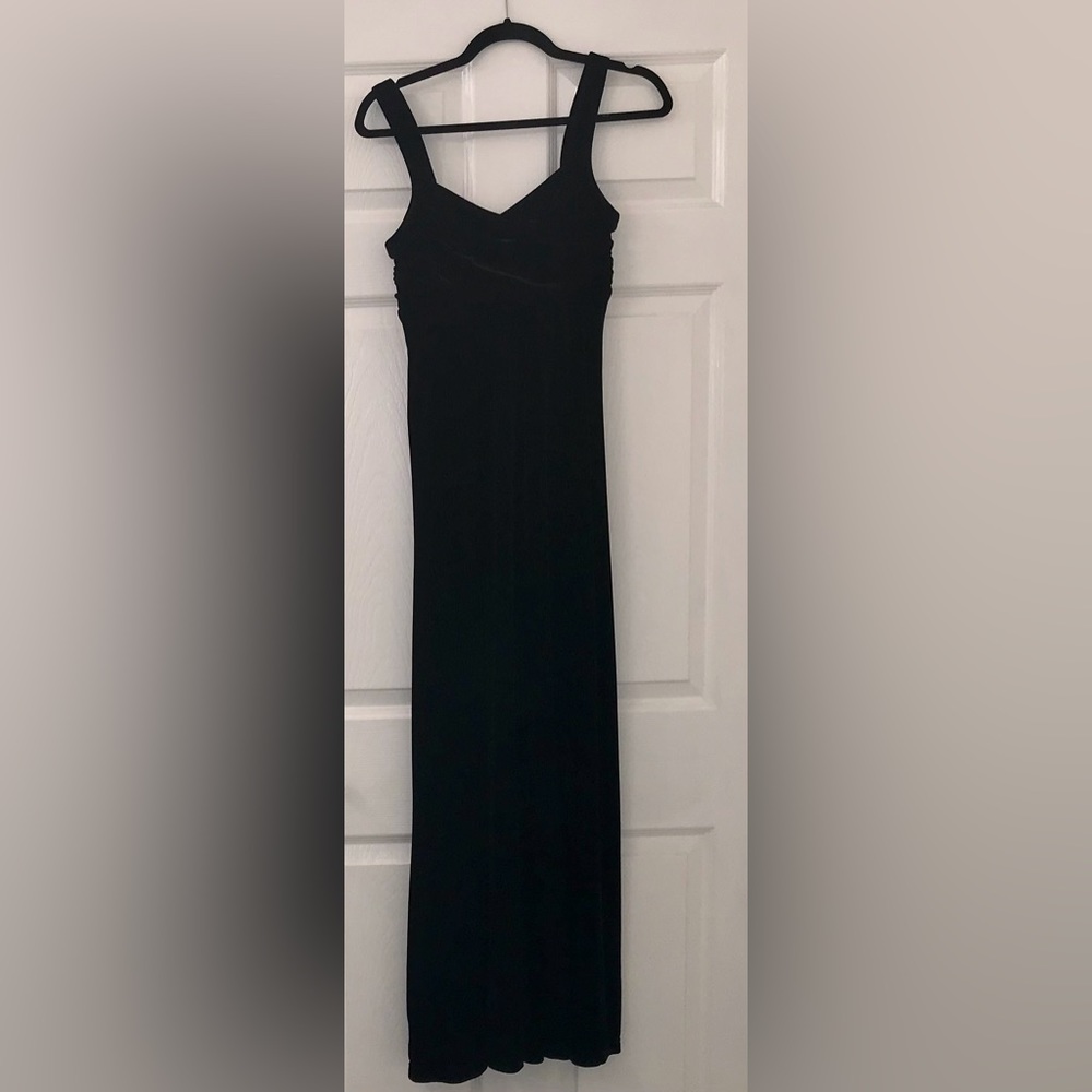 BCBGMAXAZRIA BLACK MAXI
